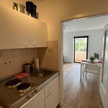 Apartman Schoenes Mit Balkon In Nahe Rheinauer See Mannheim